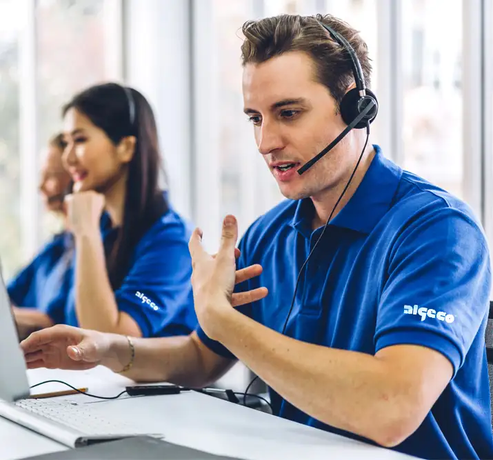 Personen im Callcenter